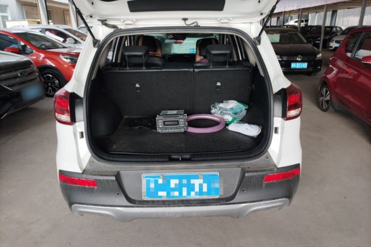 Used Kia KX3 2015 1.6L Automatic Two-Wheel Drive DLX
