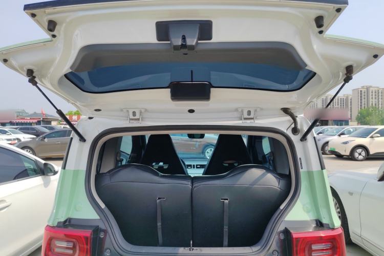 Used Wuling Hongguang MINIEV 2021 Macaron Fashion Model Lithium Iron Phosphate Trunk