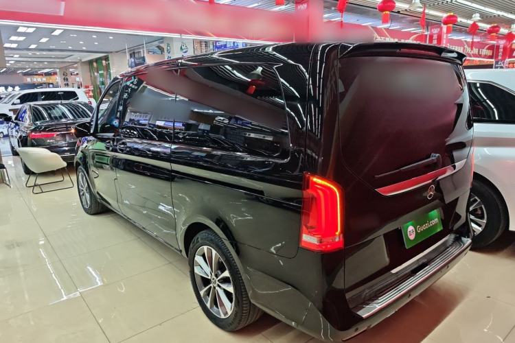 Used Mercedes-Benz V-Class 2020 V 260 Avantgarde Edition
