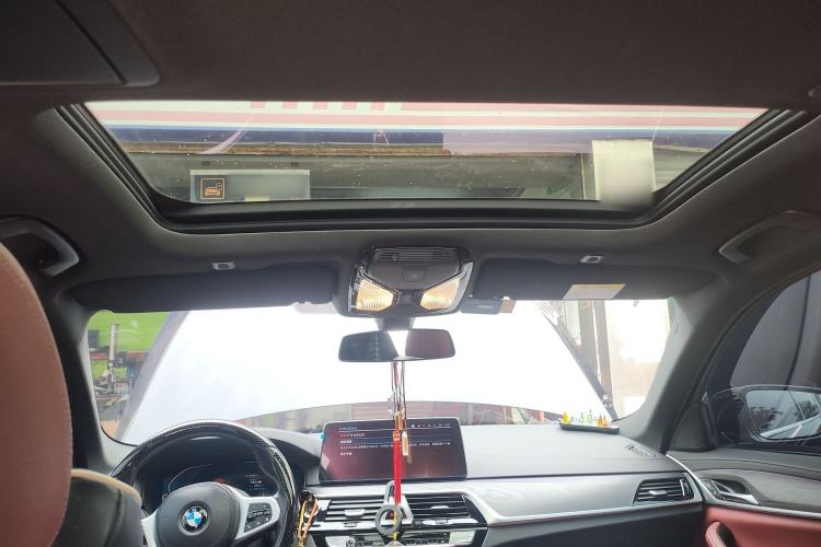 Used BMW 5 Series New Energy 2021 535Le M Sport Package Headliner