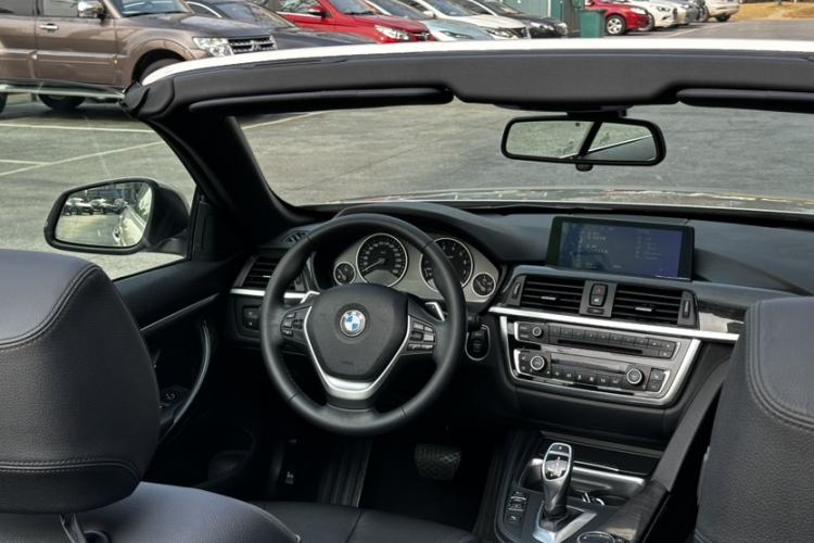 Used BMW 4 Series 2014 428i Convertible Luxury Design Package