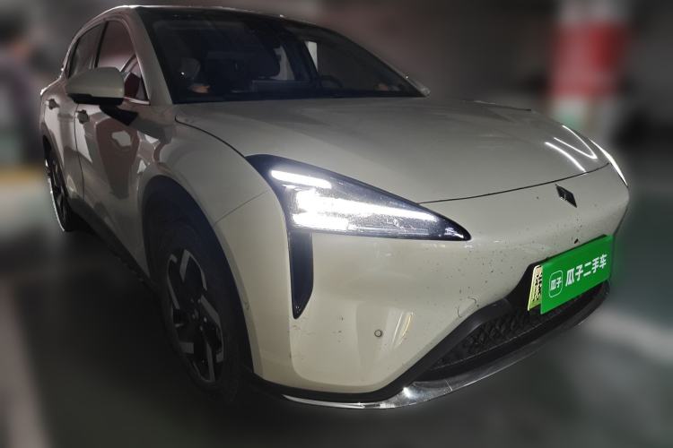 Used Baojun Yunhai 2024 500km Pure Electric Version Front Right 45 Deg