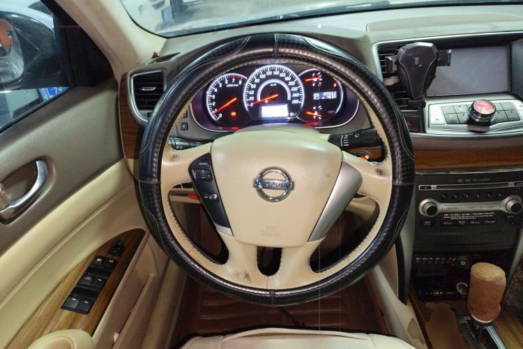 Used Nissan Teana 2011 2.0L XL Comfort Edition Steering Wheel