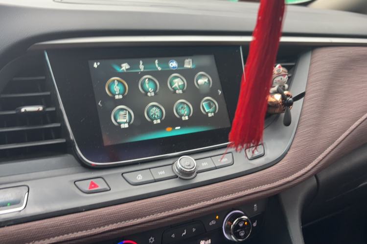 Used Buick GL6 2019 18T 6-Seater Connected Luxury Version China VI Standard
