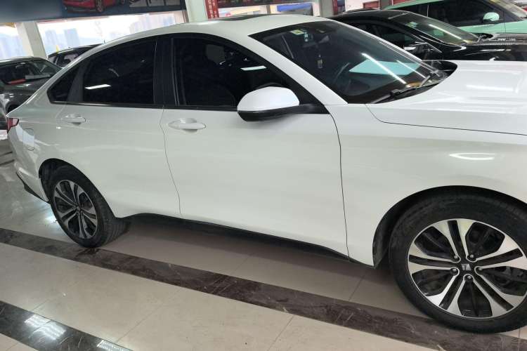 Used Baojun RC-6 2019 1.5T CVT 24-Hour Online Prestige Edition