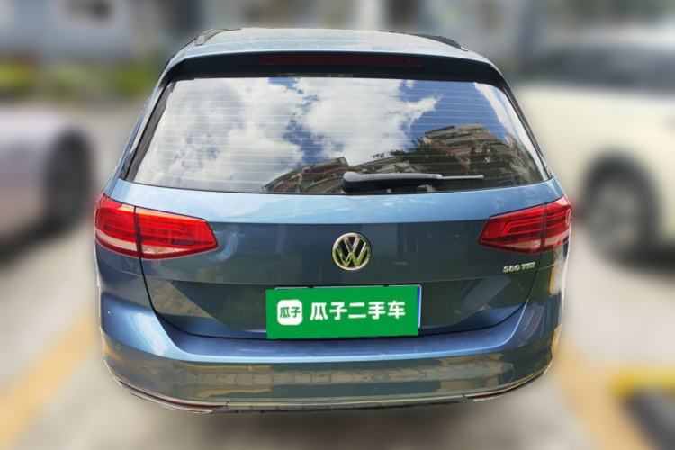 Used Volkswagen Variant 2016 380TSI Two-Wheel-Drive Style Edition
