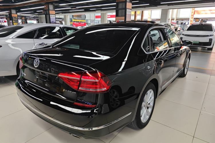 Used Volkswagen Passat 2016 330TSI DSG Luxury Edition