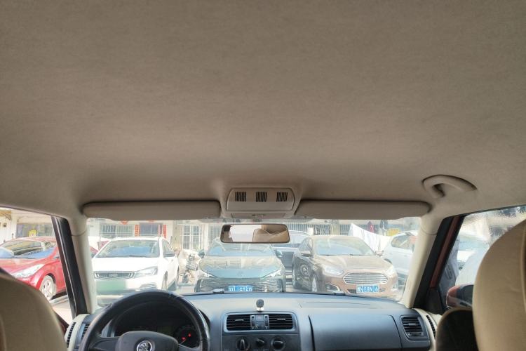 Used Skoda Fabia 2014 1.4L Manual Crystal Edition