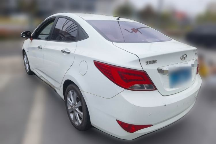 Used Hyundai Verna (older generation) 2016 1.4L Manual Flagship TOP Model
