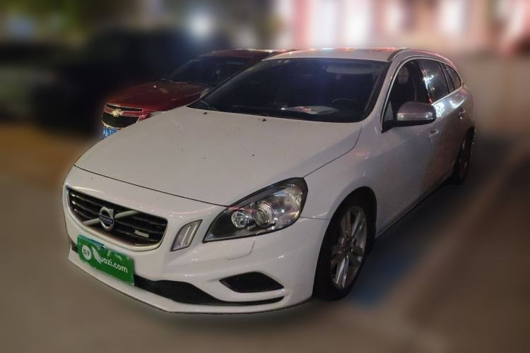 Used Volvo V60 2012 T6 AWD Sport Edition