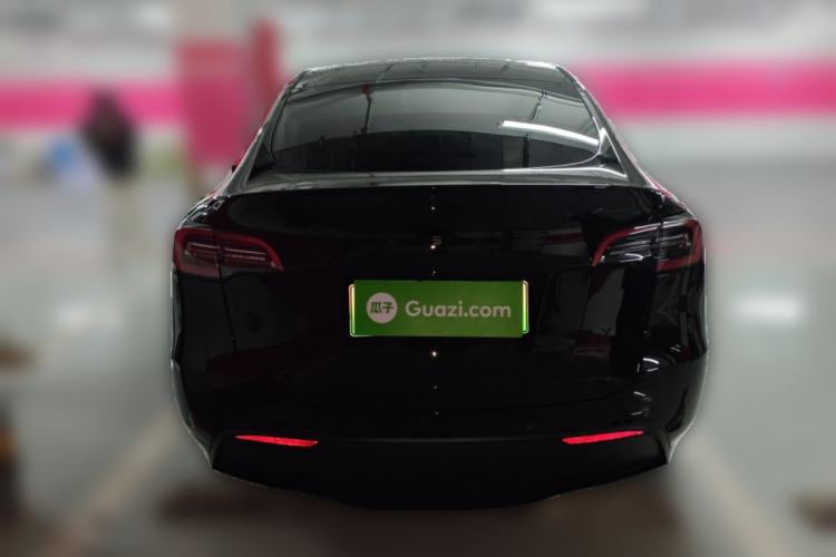 Used Tesla Model Y 2022 Long-Range All-Wheel-Drive Version