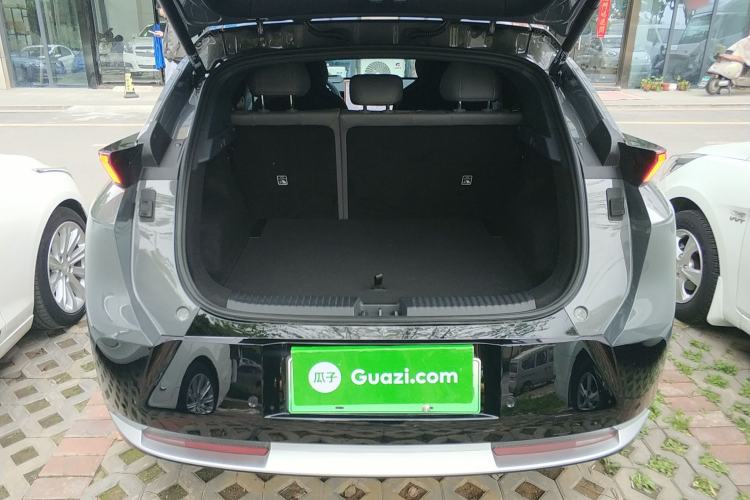 Used Lynk & Co Z20 2025 530 km Range Rear-Wheel Drive Max Trunk