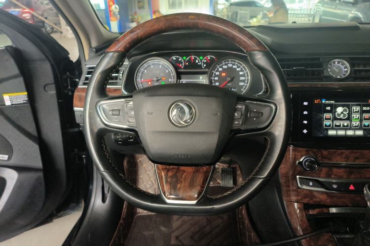 Used Dongfeng Aeolus A9 2016 1.8T Luxury Model
