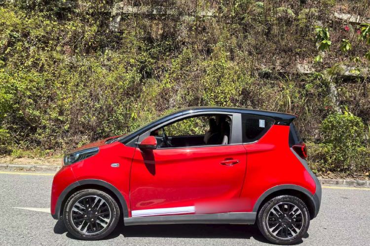 Used Chery QQ Little Ant 2022 Sweet Pink Edition Half-Sugar Version Lithium Iron Phosphate 30 kW 301 km Exterior 3