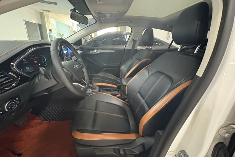 Used Ford Focus 2022 Sedan EcoBoost 180 Automatic Performance Edition