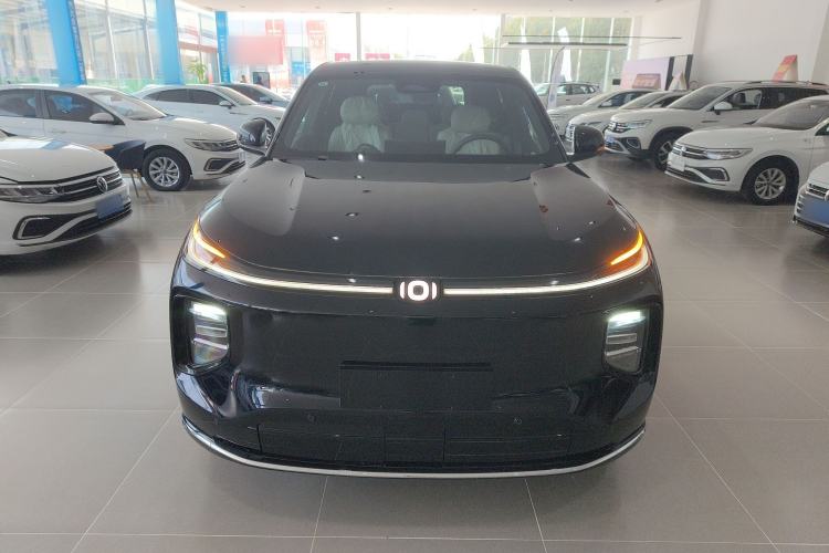 Used CHANGAN NEVO Q07 2025 215 Prestige Edition Front