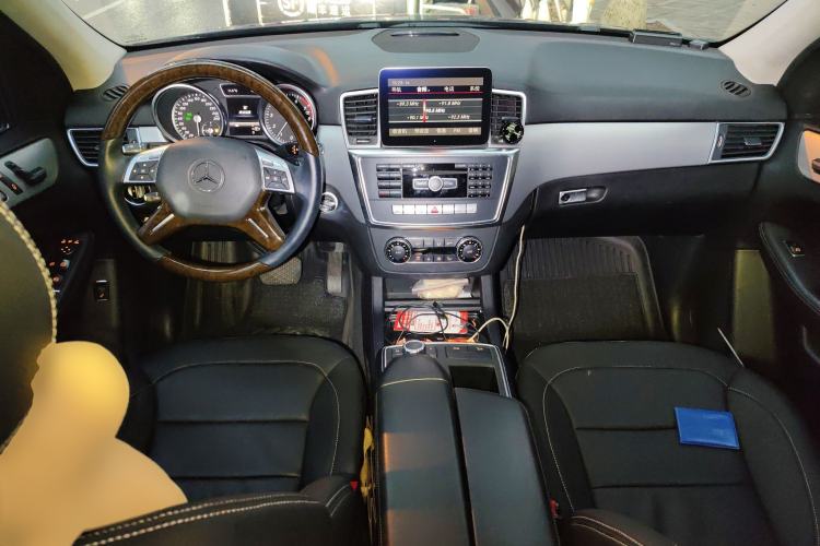 Used Mercedes-Benz M-Class 2012 ML 300