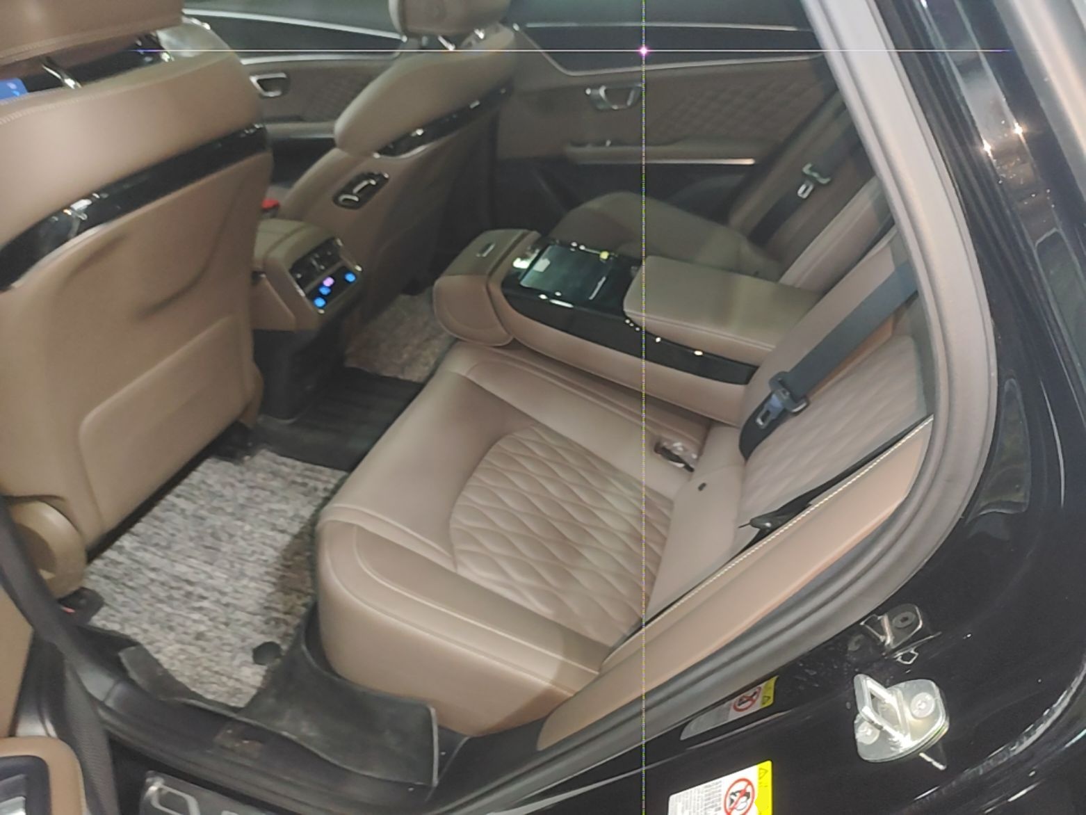 BYD Han 2022 EV Genesis Edition 610KM All-Wheel Drive Premium Model — снимка 20