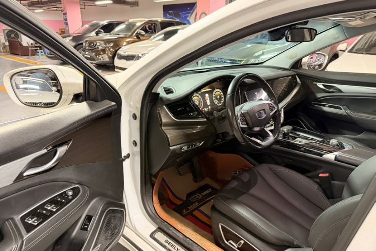 Used Geely Auto Emgrand GT 2018 1.5T MHEV Yaoxiang Edition
