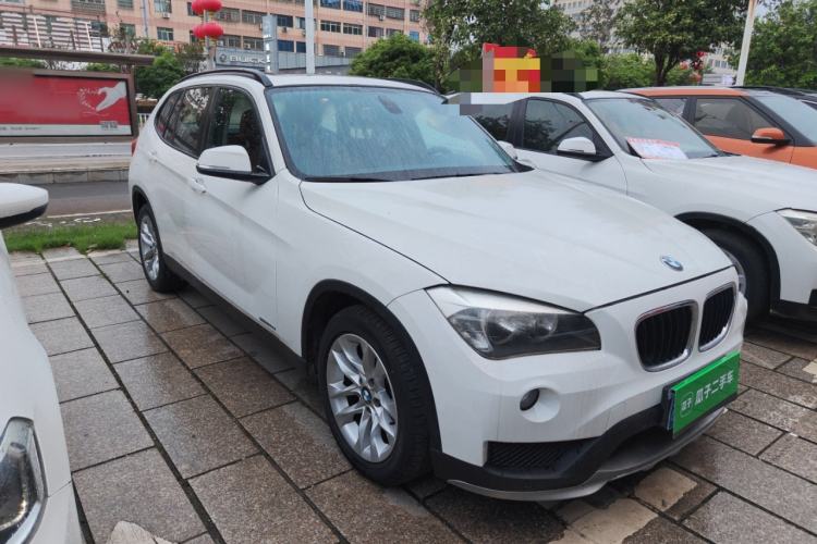 Used BMW X1 2015 sDrive18i Fashion Upgrade Edition Front Right 45 Deg