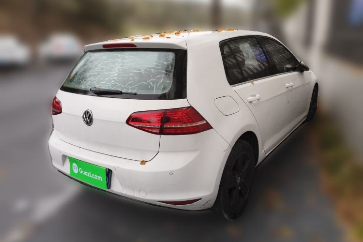 Used Volkswagen Golf 2017 1.6L Automatic Comfort Million-Vehicle Anniversary Edition