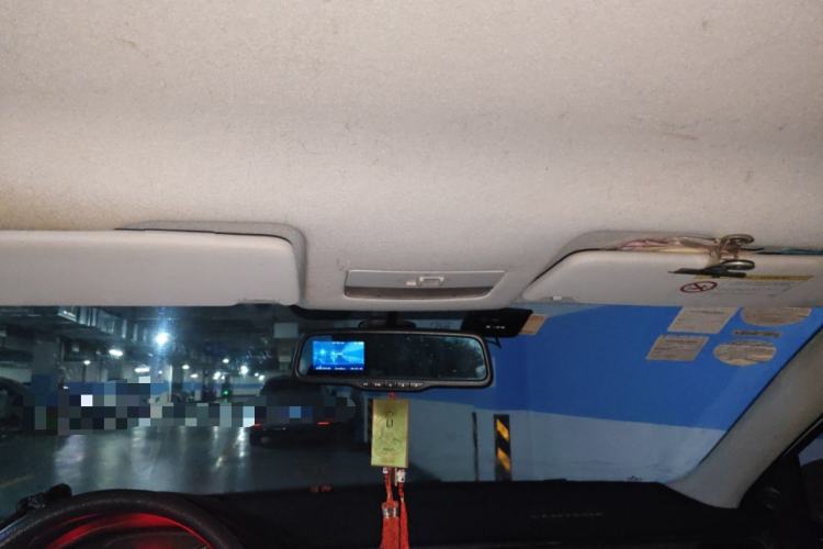 Used Volkswagen Santana 2015 1.6L Manual Fashion Edition
