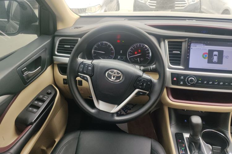 Used Toyota Highlander 2017 2.0T Four-Wheel Drive Elite Edition 7-Seater
