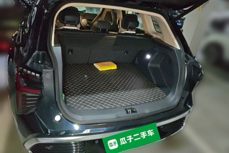 Used Hongqi HS3 2024 1.5T Shanwei Edition Trunk