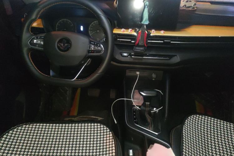 Used Livan X3 PRO 2022 1.5L CVT Xiao Sa
