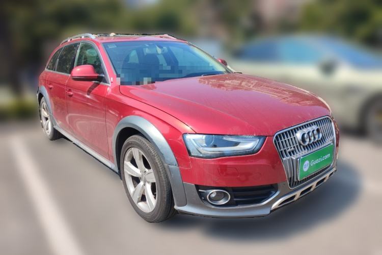 Used Audi A4 2014 40 TFSI allroad quattro plus version
