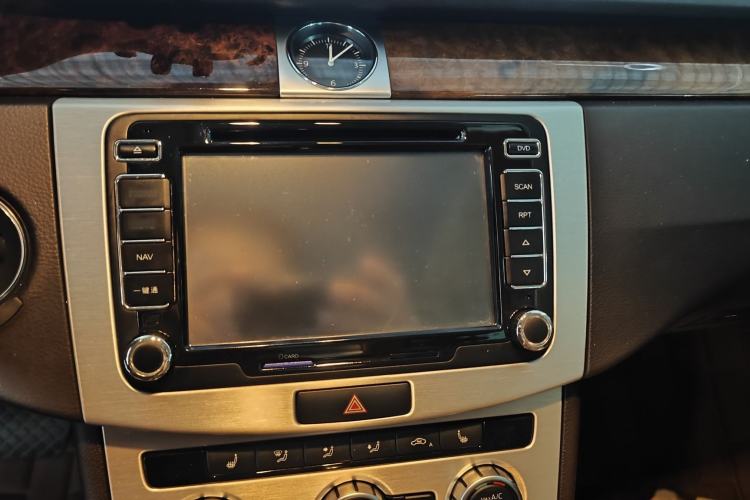 Used Volkswagen Magotan 2012 Travel Edition 2.0 TSI Comfort Version