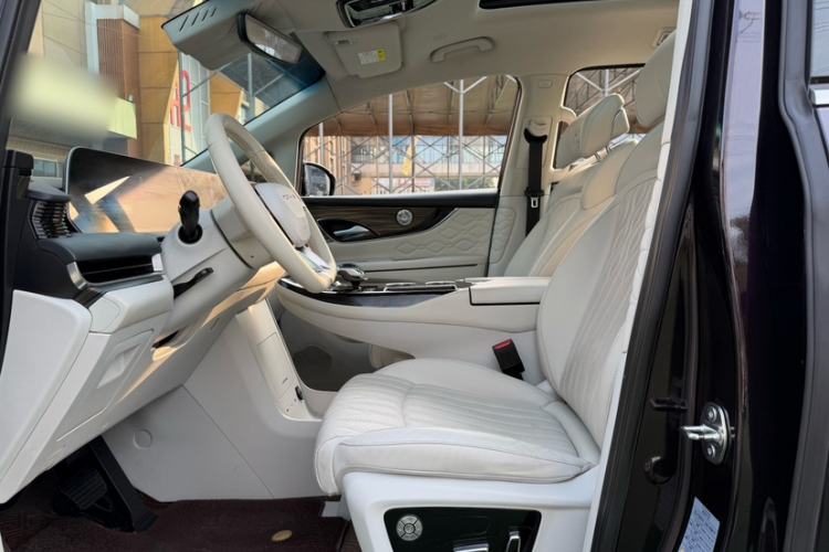 Used FORTHING Xinghai V9 2024 1.5TD 200km Qingyunti Series Premium Version Left Front Seat