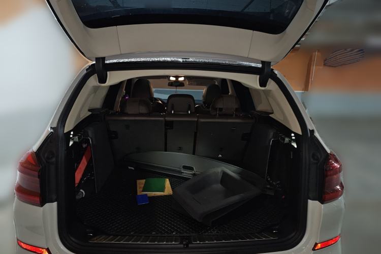 Used BMW X3 2020 xDrive30i Luxury Model with M Sport Package Trunk