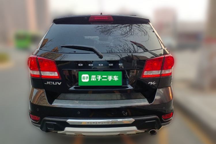 Used Dodge Journey 2013 2.4L Two-Wheel Drive Luxury Version
