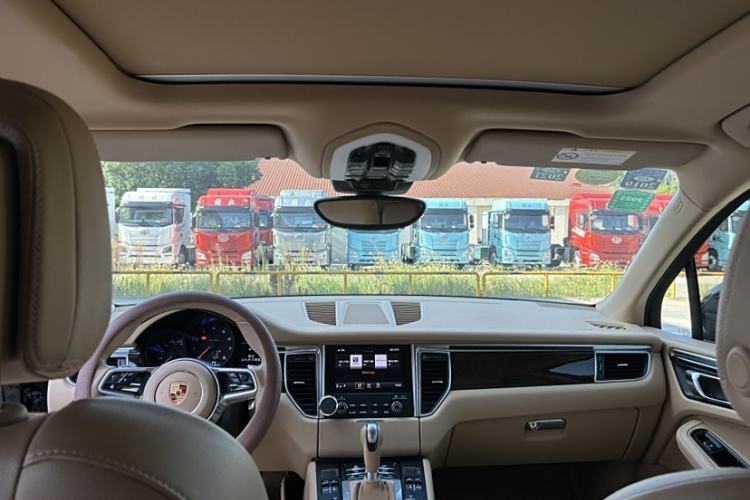 Used Porsche Macan 2017 Macan 2.0T