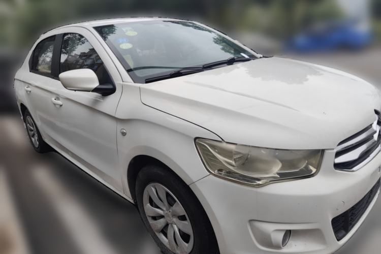 Used Citroen Elysee 2015 Zhishang Edition 1.6L Manual Fashion Model
