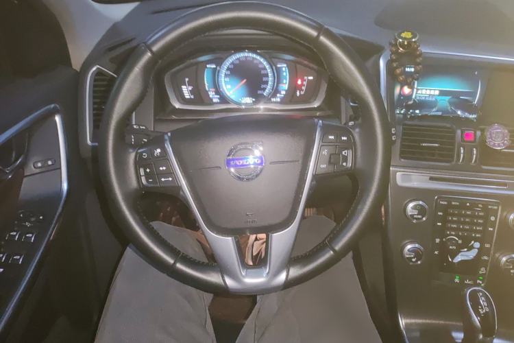 Used Volvo XC60 2016 T5 AWD Zhiyuan Edition