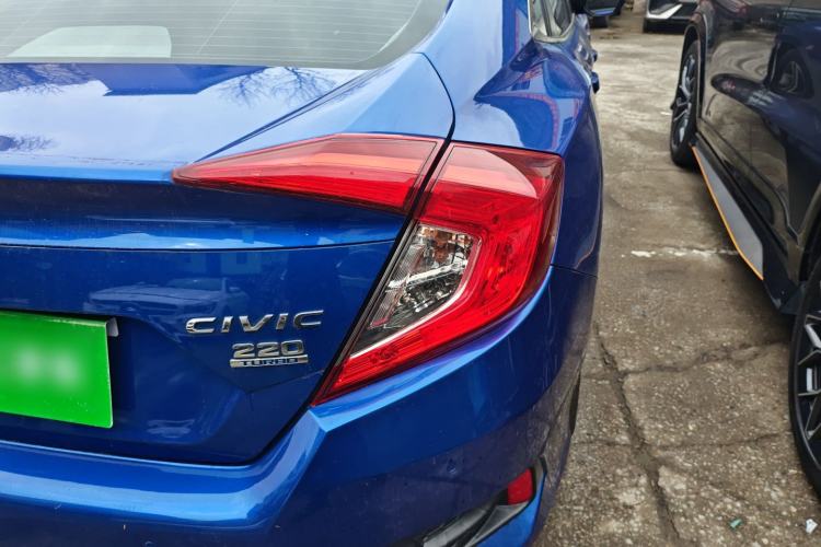 Used Honda Civic 2016 220TURBO CVT Luxury Edition