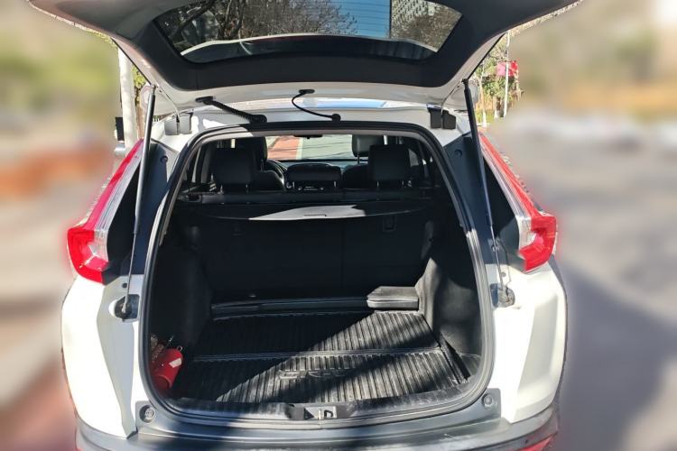 Used Honda CR-V 2017 240TURBO CVT Front-Wheel Drive Fashion Edition
