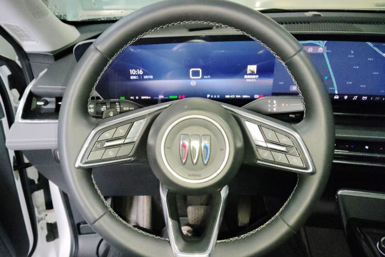 Used Buick E5 2025 Model 620KM Prestige Edition