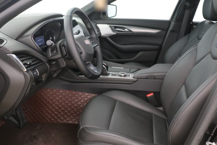 Used Cadillac CT5 2022 28T Luxury Edition Interior 4