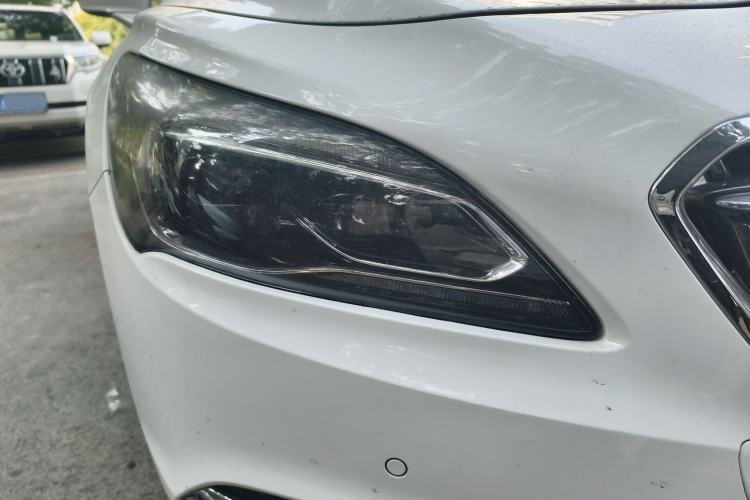 Used Buick LaCrosse 2018 20T Luxury Model