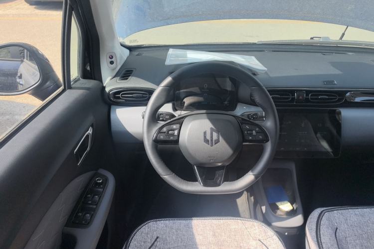 Used Leapmotor T03 2021 400 Luxury Edition Steering Wheel