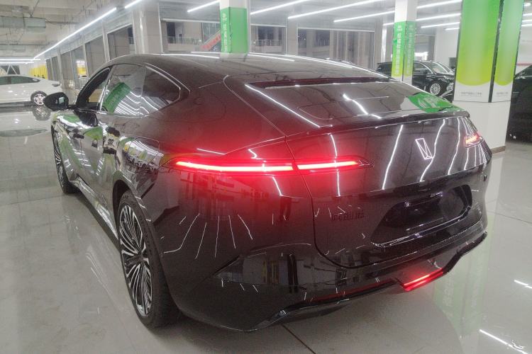 Used Avatr 12 2025 Updated Ultra All-Electric Four-Wheel Drive
