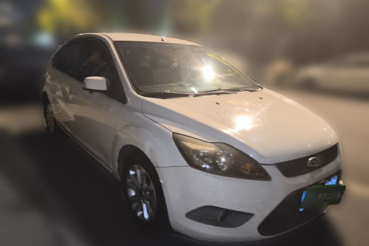Used Ford Focus 2013 Hatchback Classic 1.8L Automatic Base Model
