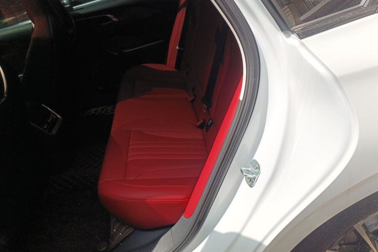 Used Hongqi H6 2025 2.0T ZhiMei Edition
