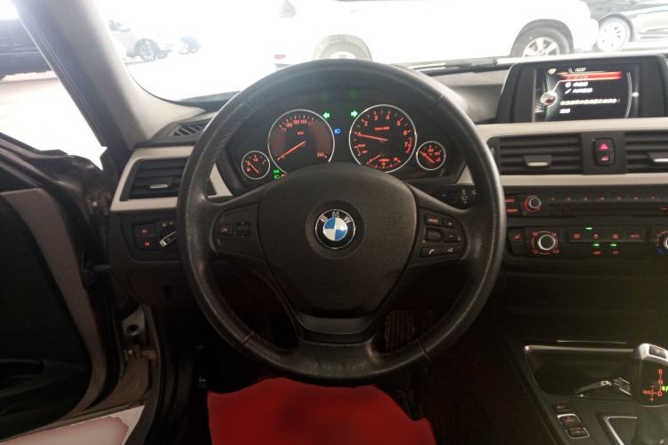 Used BMW 3 Series 2015 316Li Fashion Model