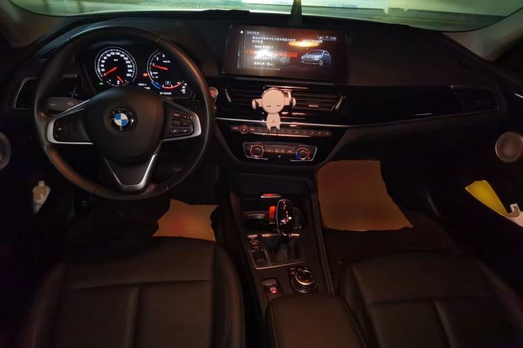 Used BMW 1 Series 2023 120i M Sport Edition Center Console