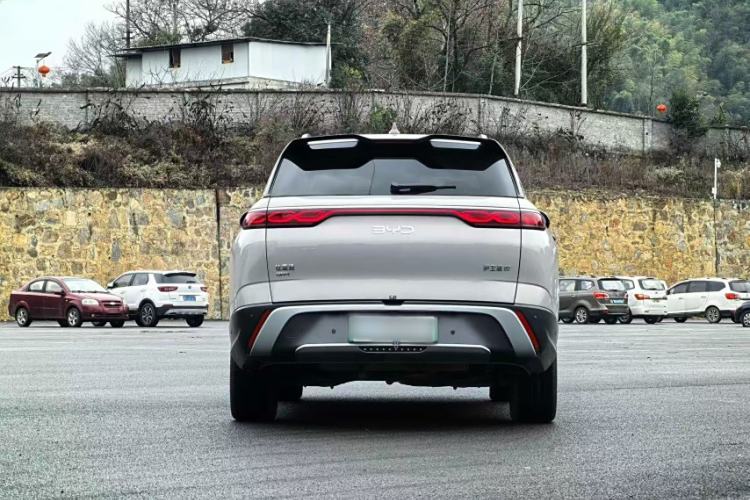 Used BYD Frigate 07 2024 HONOR Edition DM-i 205KM Flagship Model