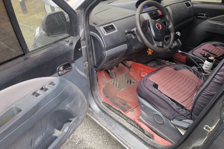 Used FORTHING Joyear 2012 LV 1.5L Manual Luxury Edition Driver Seat